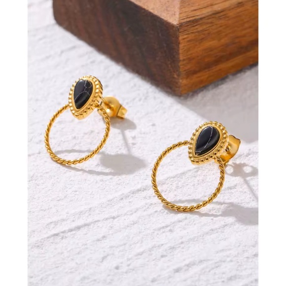 NEW | Minimalist High-Quality 18K G Plated With Natural Black Turquoise ⚜️ - Picture 4 of 7